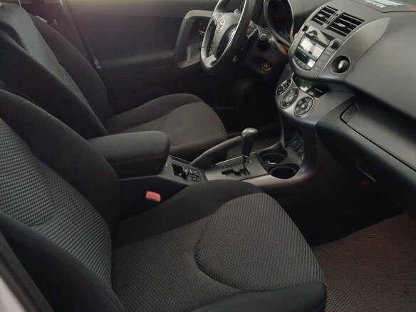 2011 Toyota RAV4 III (XA30) Рестайлинг, белый, 1900000 рублей - вид 12