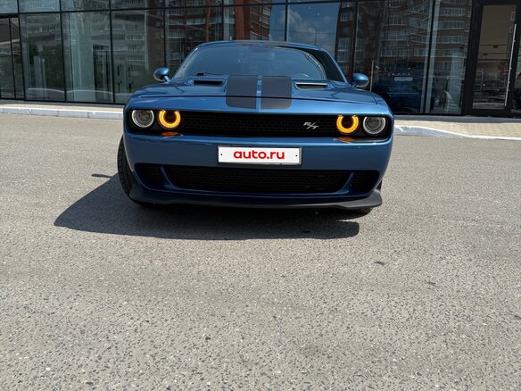 2022 Dodge Challenger III Рестайлинг 2, синий, 4500000 рублей - вид 1