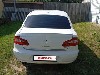 2011 Skoda Superb II, белый, 600000 рублей, вид 4