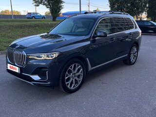 2019 BMW X7 40i I (G07), серый, 5400000 рублей, вид 2