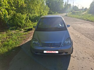 1999 Mercedes-Benz A-Класс 140 I (W168), серебристый, 350000 рублей, вид 2
