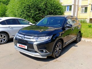 2016 Mitsubishi Outlander III Рестайлинг 2, чёрный, 2200000 рублей, вид 1