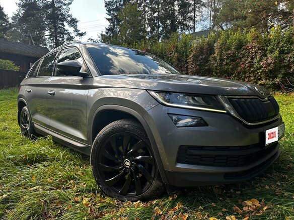 2021 Skoda Kodiaq I, серый, 1815000 рублей - вид 6