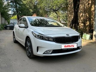 2019 Kia Cerato III Рестайлинг (Classic), белый, 1700000 рублей, вид 2