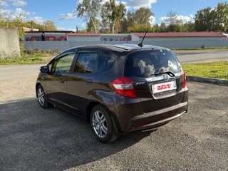 2011 Honda Fit II, коричневый, 800000 рублей, вид 3