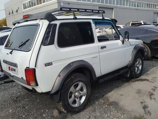 1998 Lada (ВАЗ) 2121 (4x4) I Рестайлинг, белый, 280000 рублей, вид 4