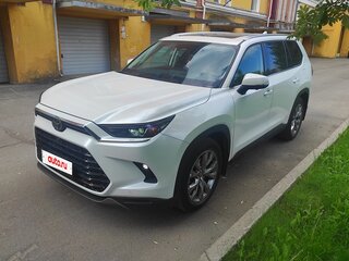 2023 Toyota Grand Highlander, белый, 7750000 рублей, вид 3