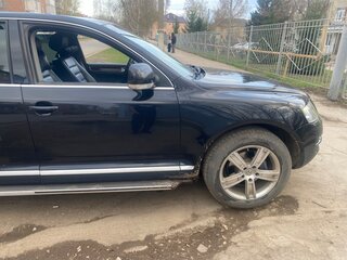 2005 Volkswagen Touareg I, чёрный, 800000 рублей, вид 1