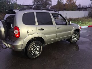 2012 Chevrolet Niva I Рестайлинг, серый, 440000 рублей, вид 5
