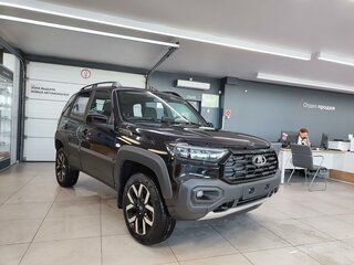 2026 Lada (ВАЗ) Niva Travel I Рестайлинг, чёрный, 1809000 рублей, вид 2
