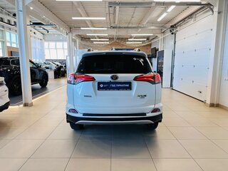 2018 Toyota RAV4 IV (XA40) Рестайлинг, белый, 2899999 рублей, вид 5
