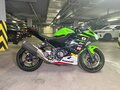 2021 Kawasaki Ninja 400, зелёный - вид 1