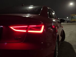 2014 Audi A3 III (8V), красный, 1450000 рублей, вид 3