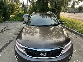 2014 Kia Sorento II Рестайлинг, бежевый, 1750000 рублей, вид 1