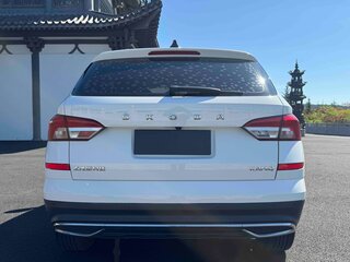 2022 Skoda Kamiq I (China Market), белый, 1530000 рублей, вид 5