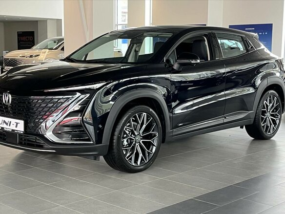 2025 Changan UNI-T I, чёрный, 3459900 рублей