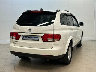 2011 SsangYong Kyron I Рестайлинг, белый, 695000 рублей, вид 4