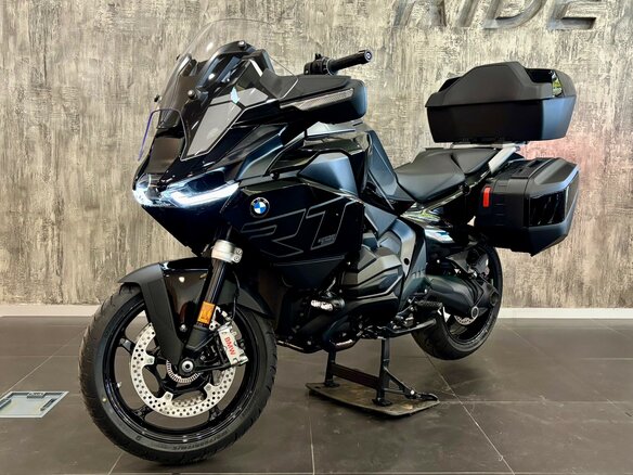 2025 BMW R 1300 RT, чёрный, 3990000 рублей - вид 2