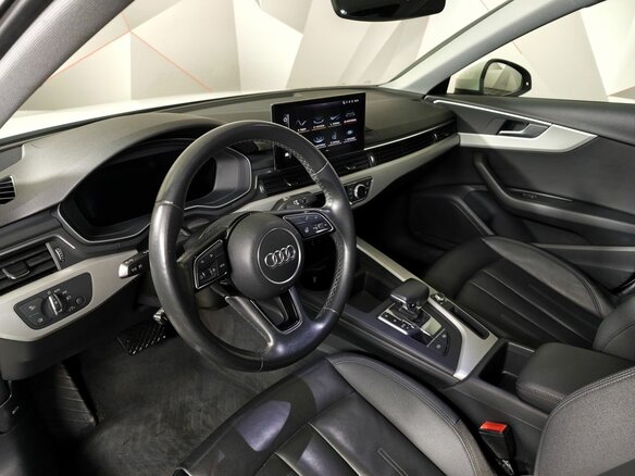 2020 Audi A4 35 TFSI V (B9) Рестайлинг, белый, 2450000 рублей - вид 18