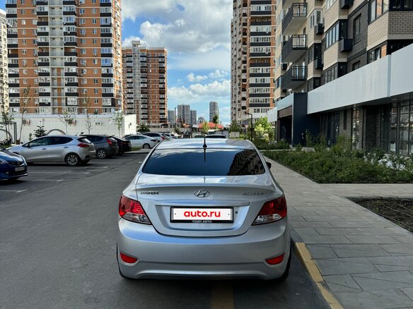 2012 Hyundai Solaris I, серебристый, 670000 рублей - вид 10