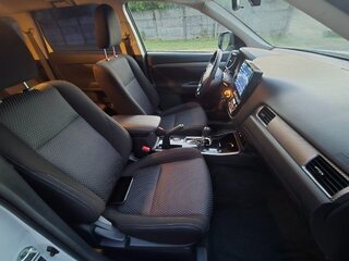 2018 Mitsubishi Outlander III Рестайлинг 2, белый, 1999999 рублей, вид 4