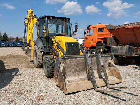 2023 New Holland B80B, жёлтый, 7225700 рублей, вид 2