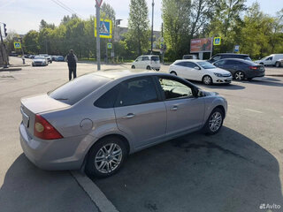 2008 Ford Focus II Рестайлинг, серебристый, 475000 рублей, вид 3