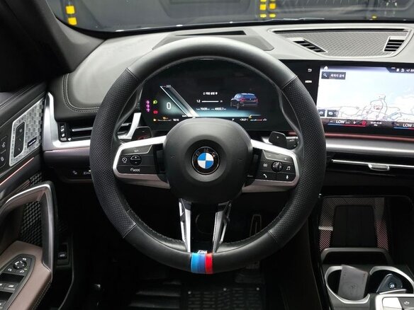 2023 BMW X1 18d sDrive III (U11/U12), чёрный - вид 8