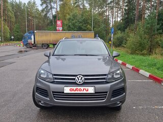 2014 Volkswagen Touareg II, серый, 2500000 рублей, вид 1