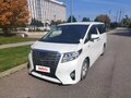 2017 Toyota Alphard III, белый, 3400000 рублей