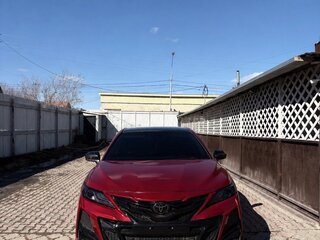 2019 Toyota Camry Japan Market VIII (XV70), красный, 2800000 рублей, вид 2