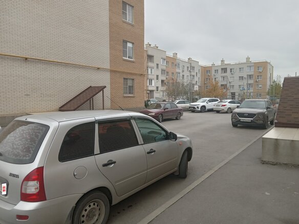 2010 Lada (ВАЗ) Kalina I, чёрный, 315000 рублей - вид 1