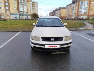 2000 Volkswagen Passat B5, белый, 390000 рублей, вид 2