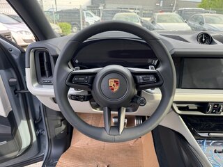 2024 Porsche Cayenne S Coupé III Рестайлинг, серый, 19999000 рублей, вид 2