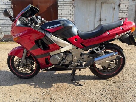 1999 Kawasaki ZZR 600, красный, 280000 рублей, вид 2
