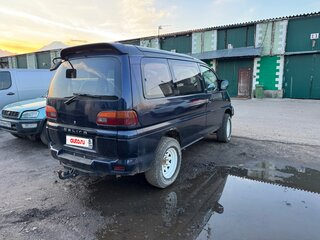1996 Mitsubishi Delica IV, синий, 600000 рублей, вид 4