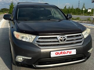 2011 Toyota Highlander II (XU40) Рестайлинг, серый, 2300000 рублей, вид 3