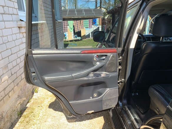 2010 Lexus LX 570 III, чёрный, 4200000 рублей - вид 7