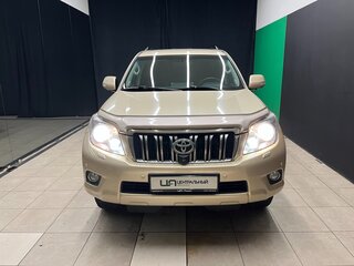 2010 Toyota Land Cruiser Prado 150 Series, бежевый, 2790000 рублей, вид 2