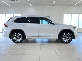 2023 Geely Monjaro I, белый, 3255000 рублей, вид 4