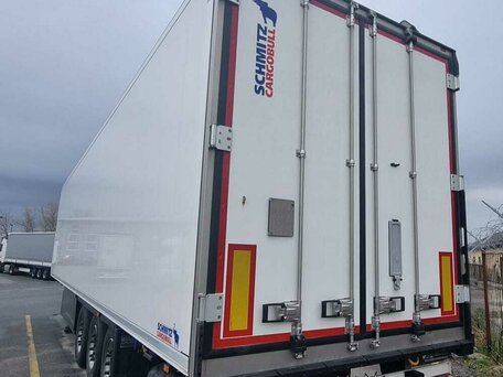 2023 Schmitz Cargobull SKO, белый, 10000000 рублей, вид 4