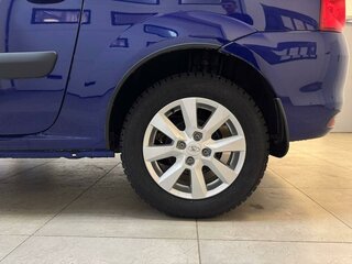 2026 Lada (ВАЗ) Largus I Рестайлинг, синий, 1656000 рублей, вид 4