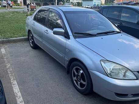 2005 Mitsubishi Lancer IX, серебристый, 320000 рублей, вид 1