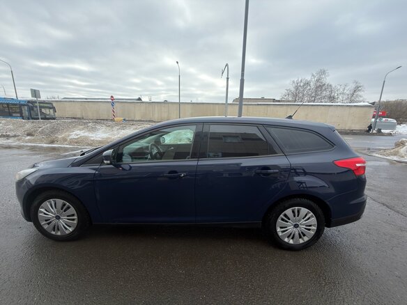 2017 Ford Focus III Рестайлинг, синий, 1000000 рублей - вид 7
