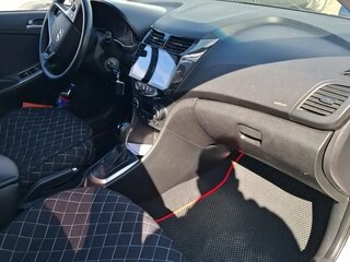 2016 Hyundai Solaris I Рестайлинг, серебристый, 950000 рублей, вид 5
