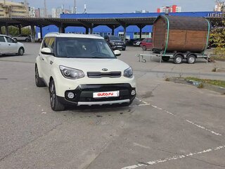 2018 Kia Soul II Рестайлинг, бежевый, 1700000 рублей, вид 2