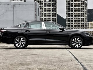 2026 Volkswagen Passat (North America and China) Pro I, чёрный, 3943033 рублей, вид 4
