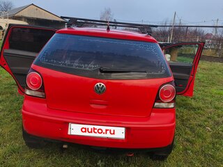 2008 Volkswagen Polo IV Рестайлинг, красный, 499900 рублей, вид 4