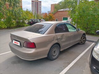 2002 Mitsubishi Galant VIII Рестайлинг, бежевый, 160000 рублей, вид 3