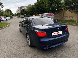 2004 BMW 5 серии 530i V (E60/E61), синий, 850000 рублей, вид 3